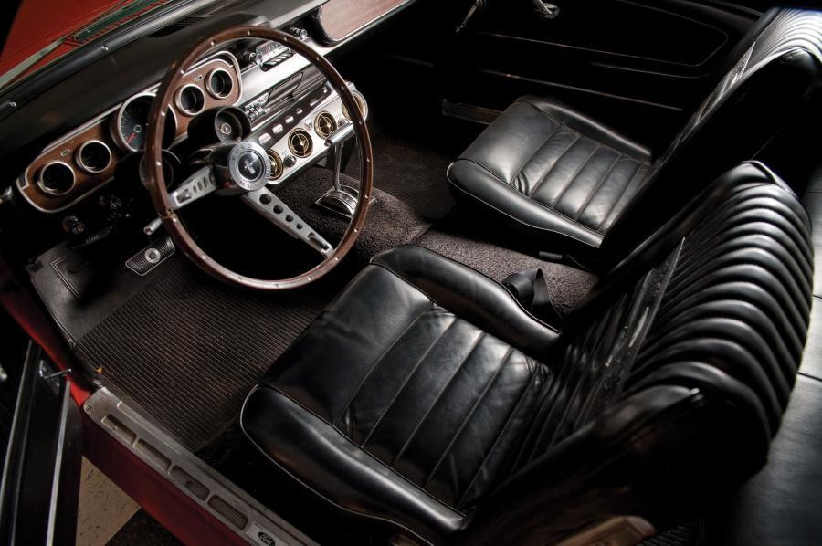  Ford Mustang GT Coupe 1965 года  (фото 3 из 3)